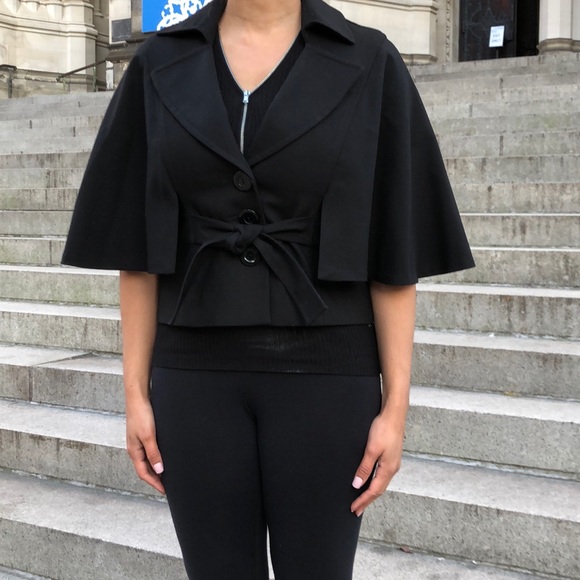 Vintage Nine West Tie Front Cape Blazer - Picture 2 of 9